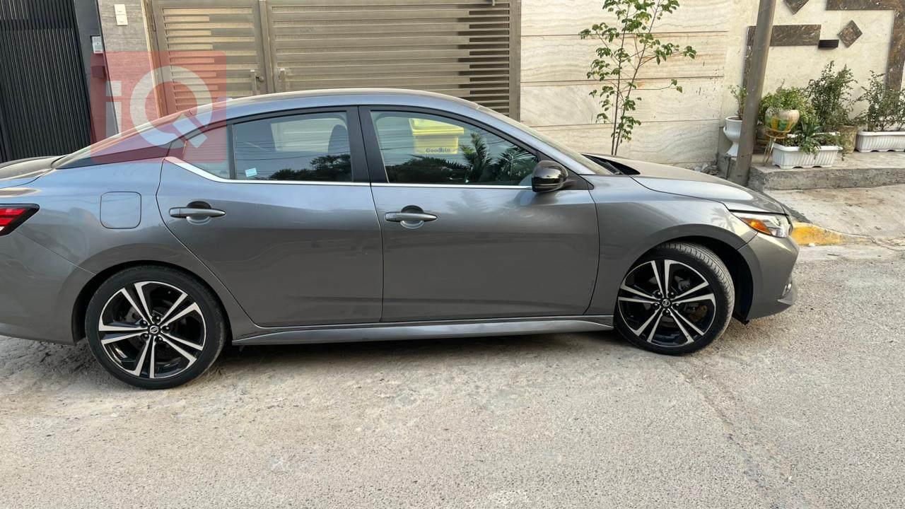 نيسان سنترا